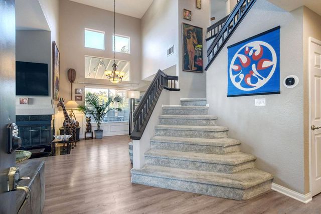 825 Bel Esprit Circle, San Marcos, CA 92069