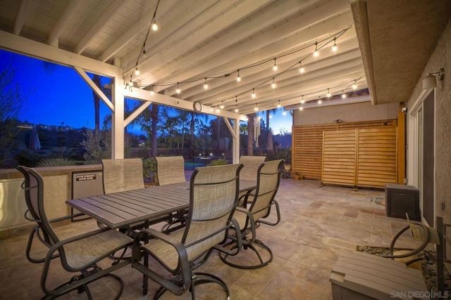 825 Bel Esprit Circle, San Marcos, CA 92069