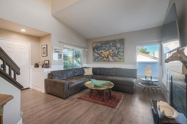 825 Bel Esprit Circle, San Marcos, CA 92069