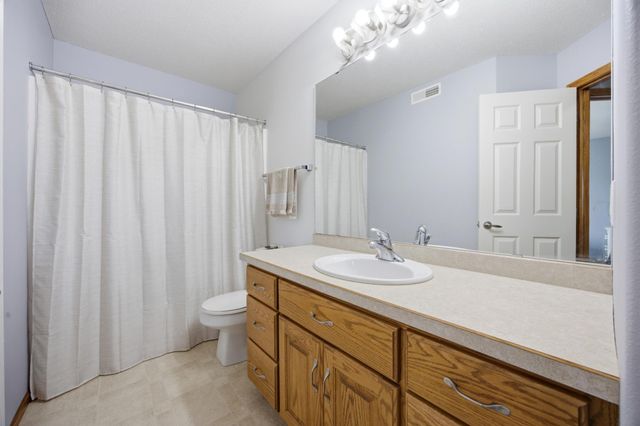 1516 3rd Street E, West Fargo, ND 58078