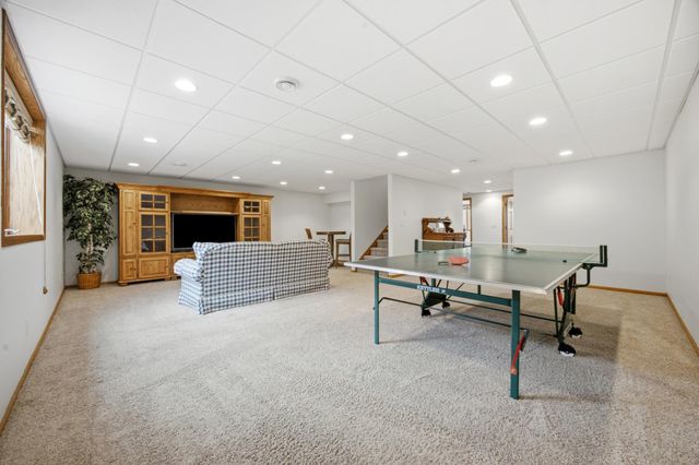 1516 3rd Street E, West Fargo, ND 58078