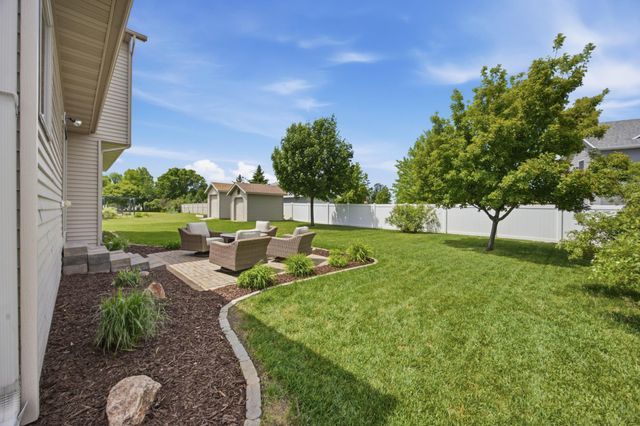 1516 3rd Street E, West Fargo, ND 58078