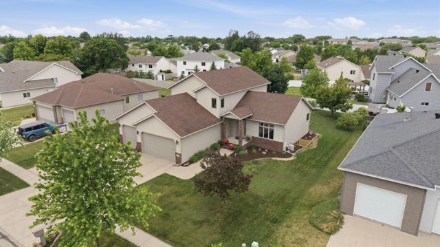 1516 3rd Street E, West Fargo, ND 58078