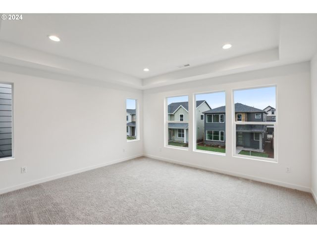 8238 Se Orion Ln, Hillsboro, OR 97123