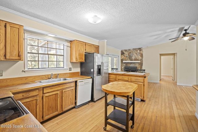 325 E Hall Road, Merritt Island, FL 32953