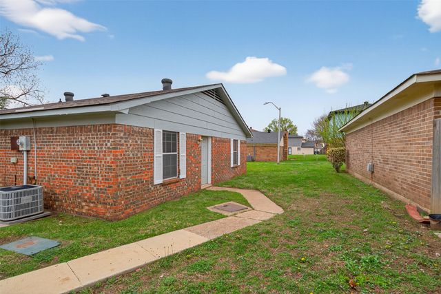202 Bobbie Street, Bossier City, LA 71112