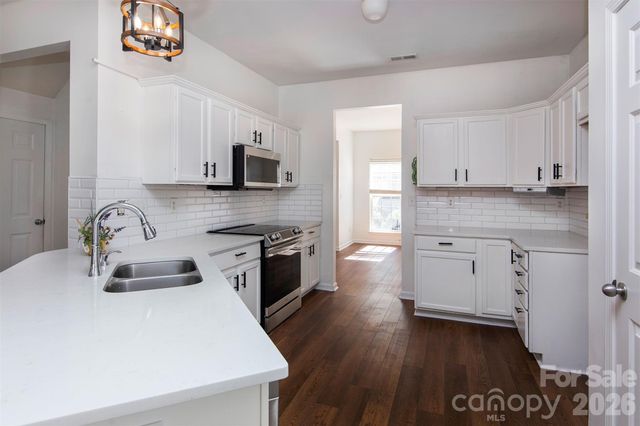 1002 Canopy Drive, Indian Trail, NC 28079