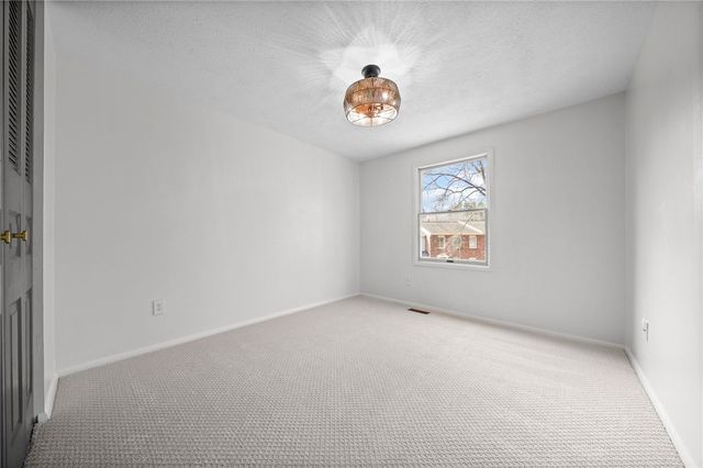 259 Quail Run Rd, Peters Twp, PA 15367