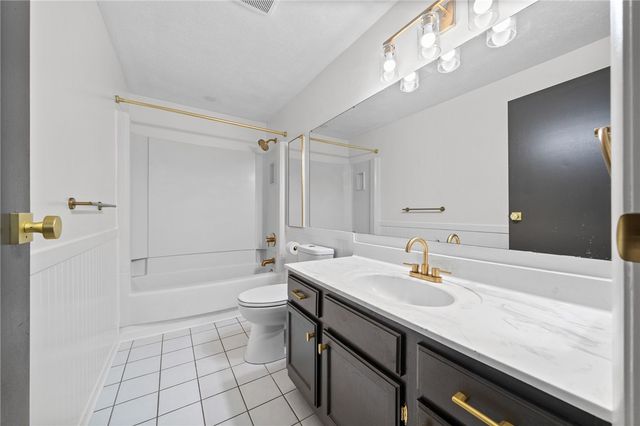 259 Quail Run Rd, Peters Twp, PA 15367