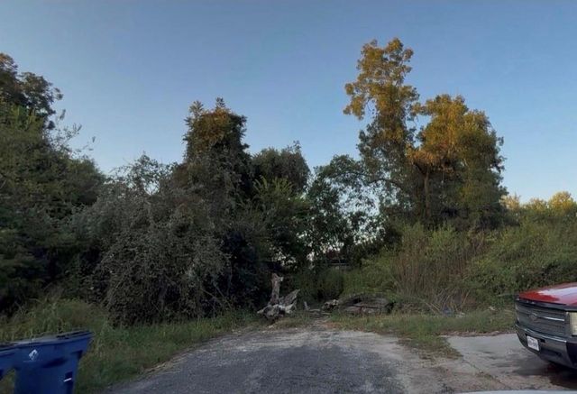 119 Thelma Lane, Texas City, TX 77493