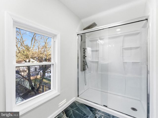 1030 GLASSBORO RD, Woodbury Heights, NJ 08097