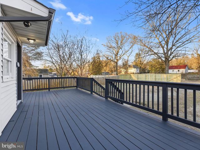 1030 GLASSBORO RD, Woodbury Heights, NJ 08097