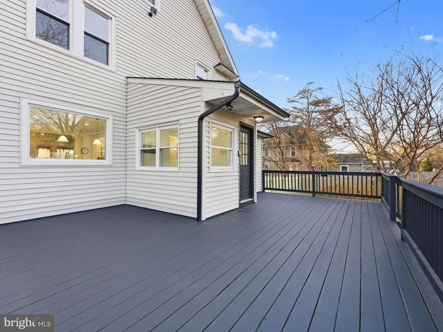 1030 GLASSBORO RD, Woodbury Heights, NJ 08097