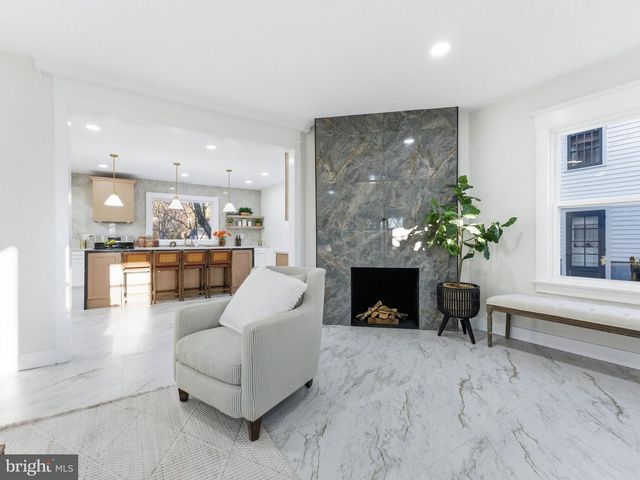 1030 GLASSBORO RD, Woodbury Heights, NJ 08097