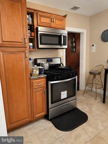 1610 MADISON AVE, Atlantic City, NJ 08401