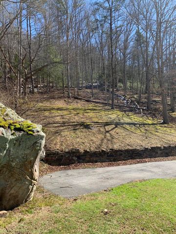 1016 Montgomery Road, Cumberland, KY 40823