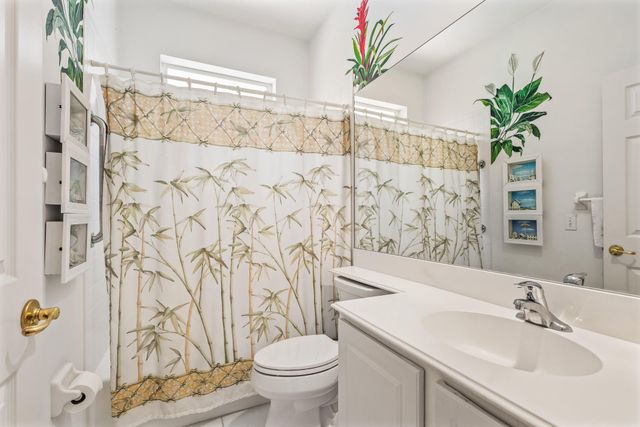 747 Hampton Woods Lane SW, Vero Beach, FL 32962