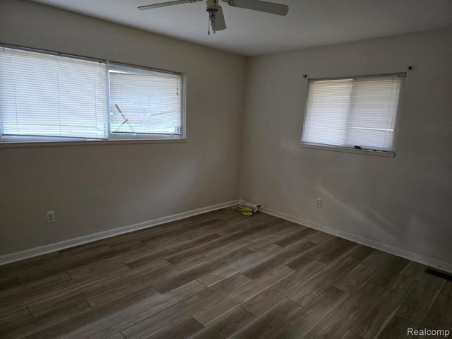 1250 Welch Road, Commerce Twp, MI 48390