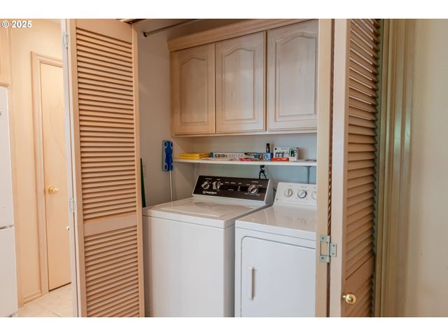 1255 JEFFREY Dr, Seaside, OR 97138
