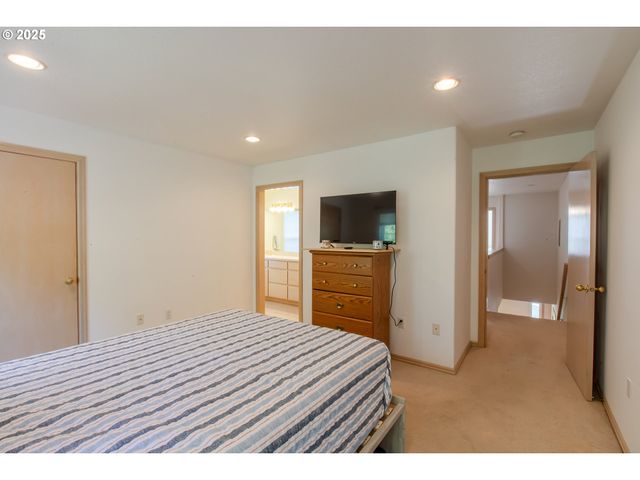 1255 JEFFREY Dr, Seaside, OR 97138