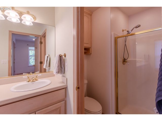 1255 JEFFREY Dr, Seaside, OR 97138