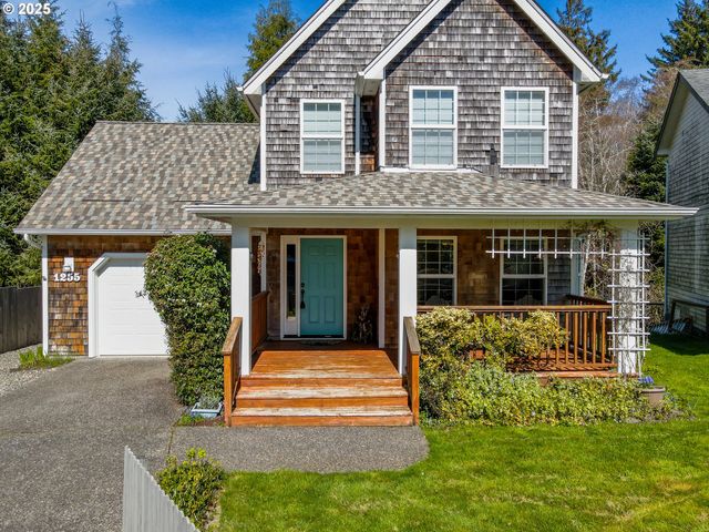 1255 JEFFREY Dr, Seaside, OR 97138