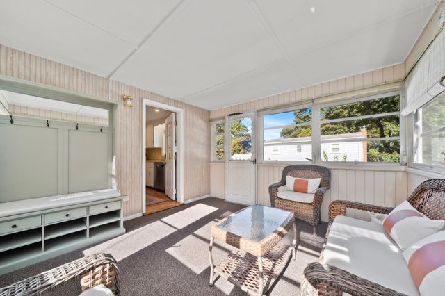 57 Wilbur Ave, Arlington, MA 02476