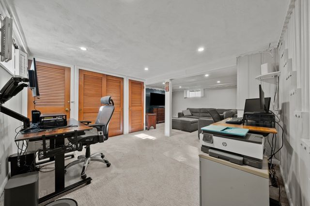 57 Wilbur Ave, Arlington, MA 02476