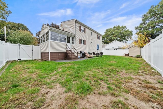 57 Wilbur Ave, Arlington, MA 02476