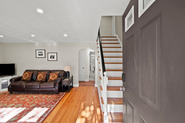 57 Wilbur Ave, Arlington, MA 02476