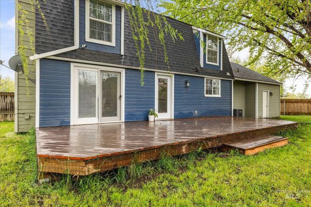 2852 NW 14th St, Meridian, ID 83646