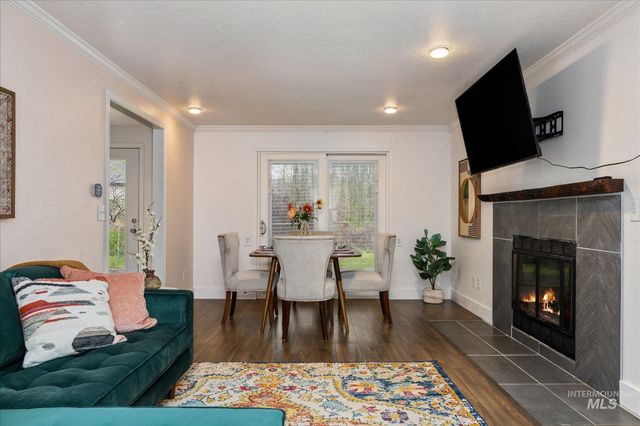 2852 NW 14th St, Meridian, ID 83646