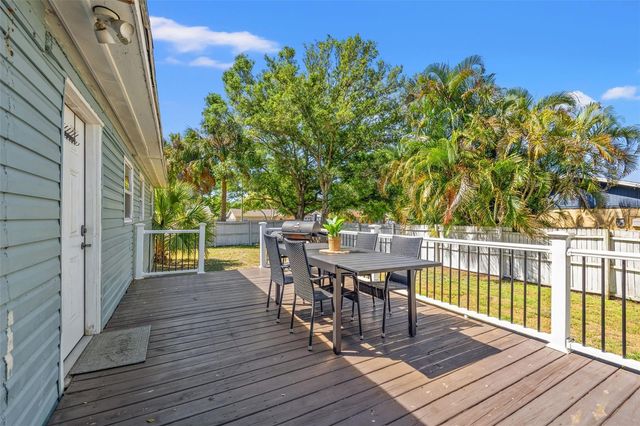 1830 30TH LANE SW, Largo, FL 33774
