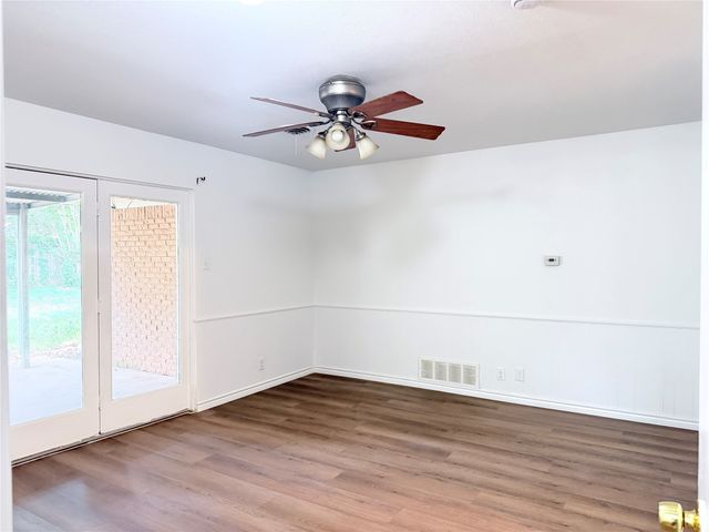 1207 Cherokee Street, Arlington, TX 76012