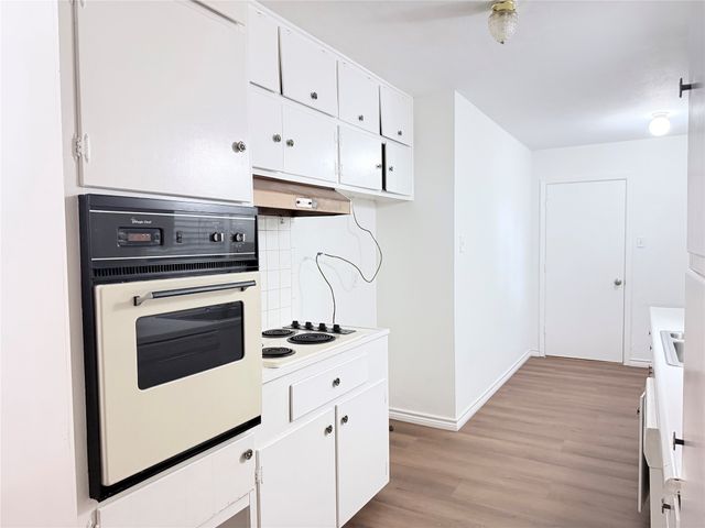 1207 Cherokee Street, Arlington, TX 76012