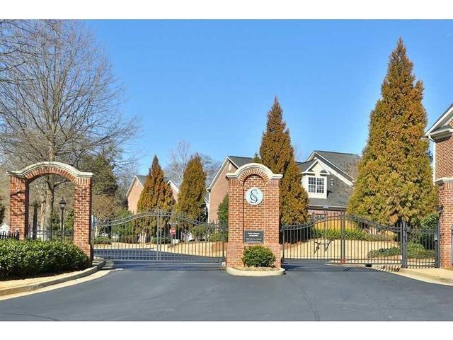 1604 Lexington Drive, Roswell, GA 30075