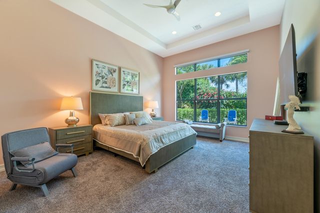 11825 N Kalmar Cir Circle N, Parkland, FL 33076