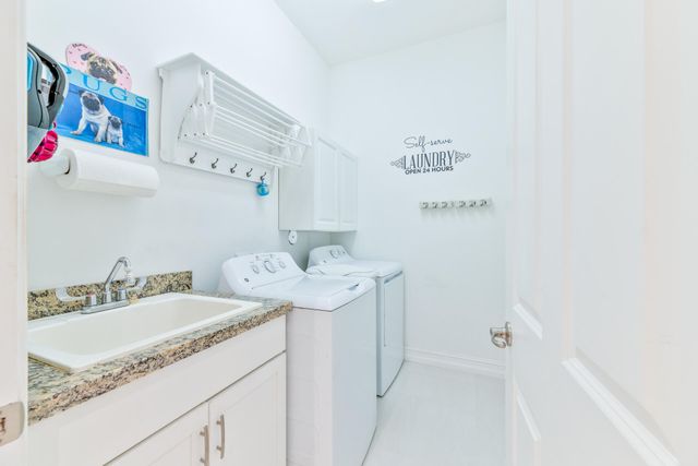 11825 N Kalmar Cir Circle N, Parkland, FL 33076