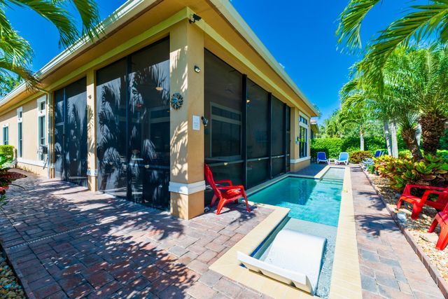 11825 N Kalmar Cir Circle N, Parkland, FL 33076