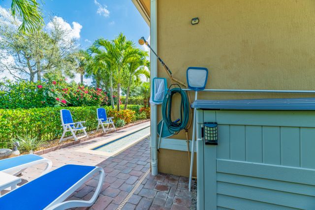 11825 N Kalmar Cir Circle N, Parkland, FL 33076