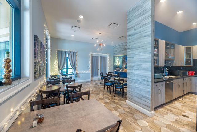 11825 N Kalmar Cir Circle N, Parkland, FL 33076