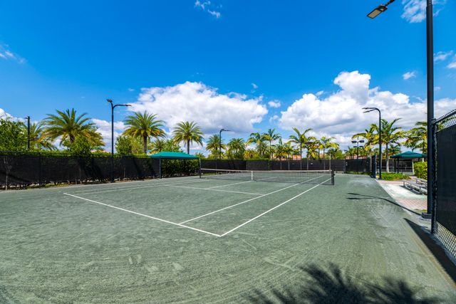 11825 N Kalmar Cir Circle N, Parkland, FL 33076