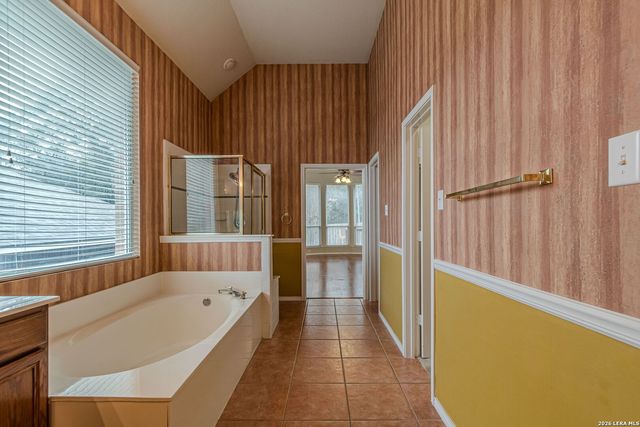 843 Peg Oak, San Antonio, TX 78258