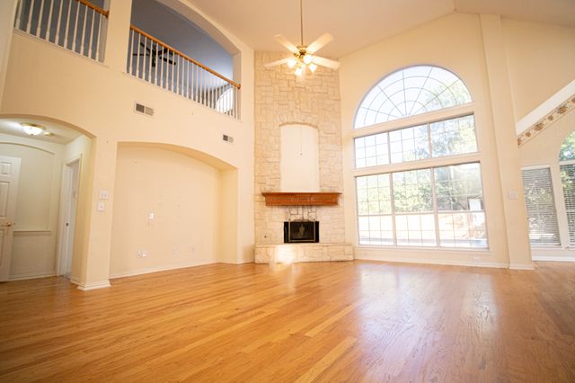 7800 Pirate Point Circle, Arlington, TX 76016