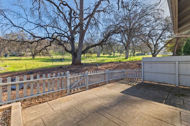 23685 Marble Quarry 46, Columbia, CA 95310