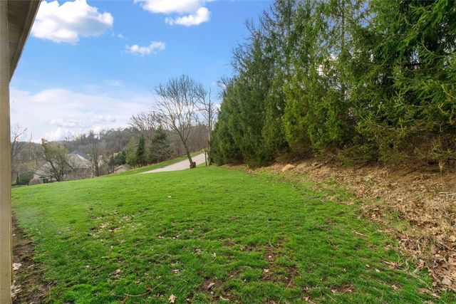 4302 Michel Court, Murrysville, PA 15668