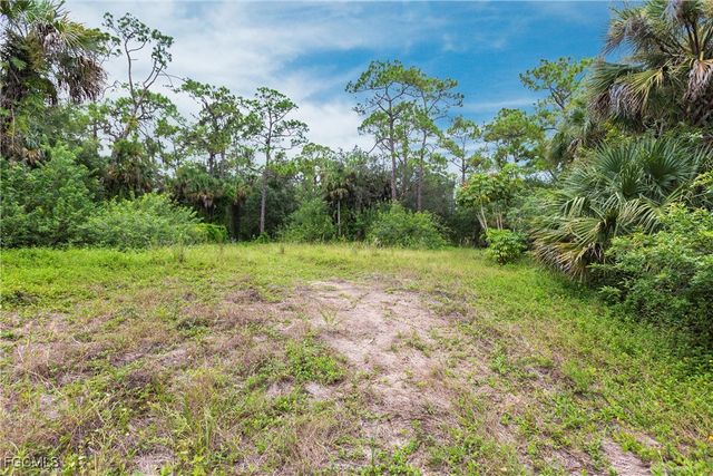 3180 Packinghouse RD, Alva, FL 33920