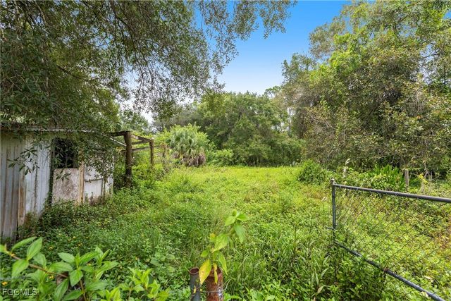 3180 Packinghouse RD, Alva, FL 33920