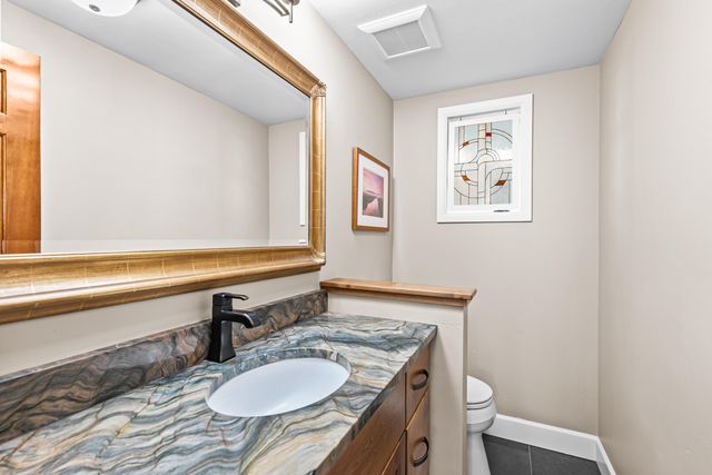 218 Saginaw Drive, Medford, OR 97504