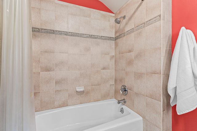 218 Saginaw Drive, Medford, OR 97504